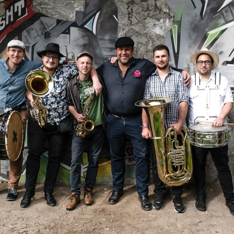Balkan Party Band
