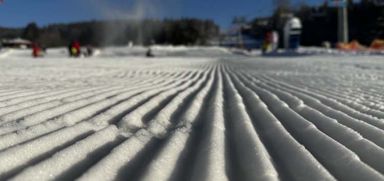 Kommen Sie und genießen Sie mehr als 5 km Pisten und den fabelhaften Lipno!