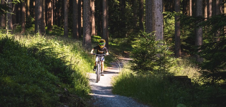 Bikepark i Singletrack Lipno jsou v provozu každý víkend