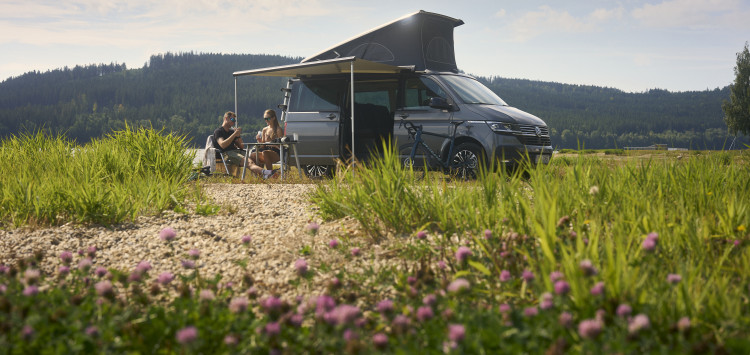 Ostern im Wohnmobil nur wenige Schritte vom See entfernt – der Campingplatz Lipno Modřín öffnet!