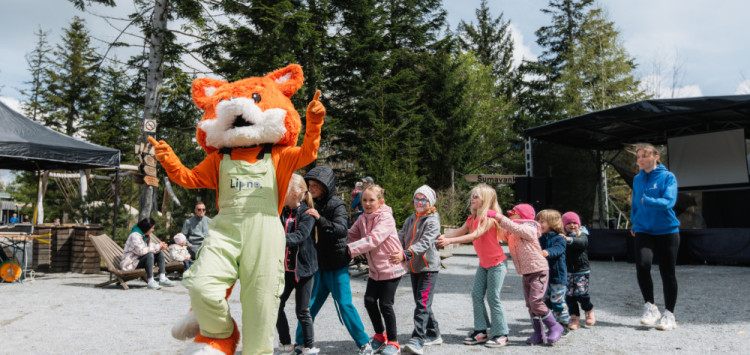 Dopřejte si volno! My se Vám postaráme o děti!