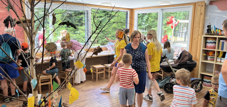 Kommen Sie und genießen Sie ein entspanntes Wochenende – wir kümmern uns um die Kinder!