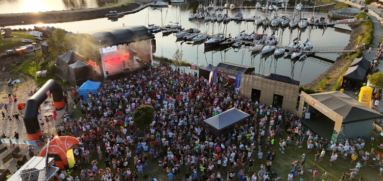 Největší sportovní akce roku je tu! ČEZ Lipno Sport Festival rozhýbe celé Lipno!