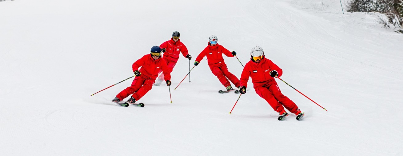 2000x2000-1602833690-stan-se-instruktorem-ve-skischool-lipno