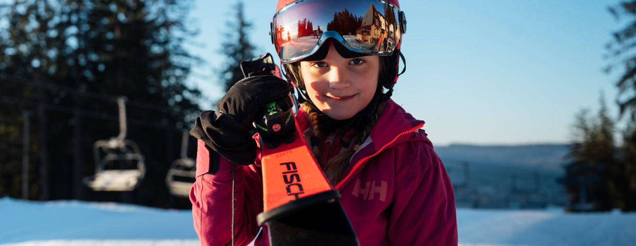 LIPNO_rodina_lyze_00001 (1)