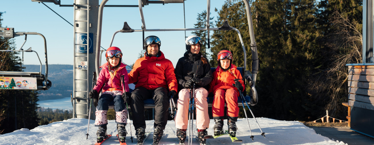 LIPNO_rodina_lyze_00010 (2)