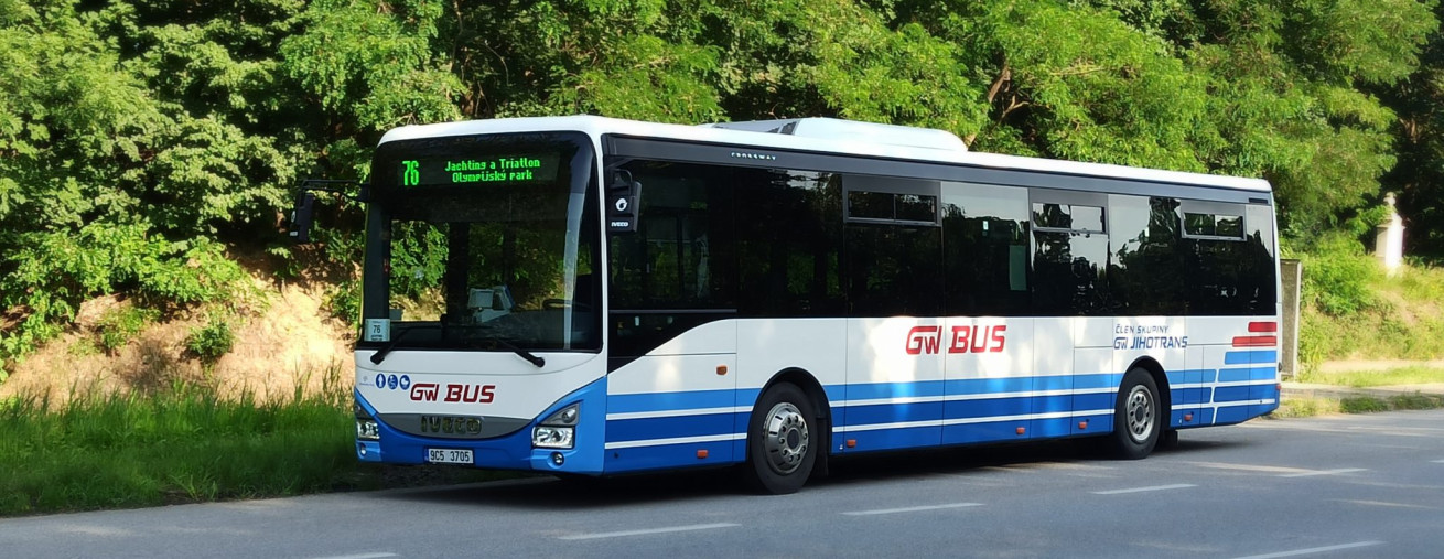 GWBUS1-2048x1538