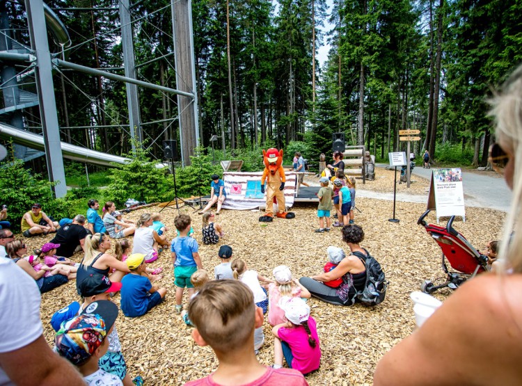 Slavnosti dřeva na Stezce korunami stromů 2019