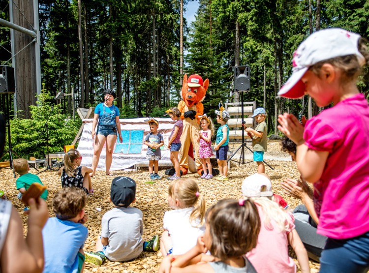 Slavnosti dřeva na Stezce korunami stromů 2019