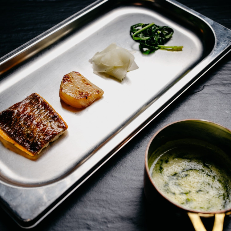 MOLO RESTAURANT