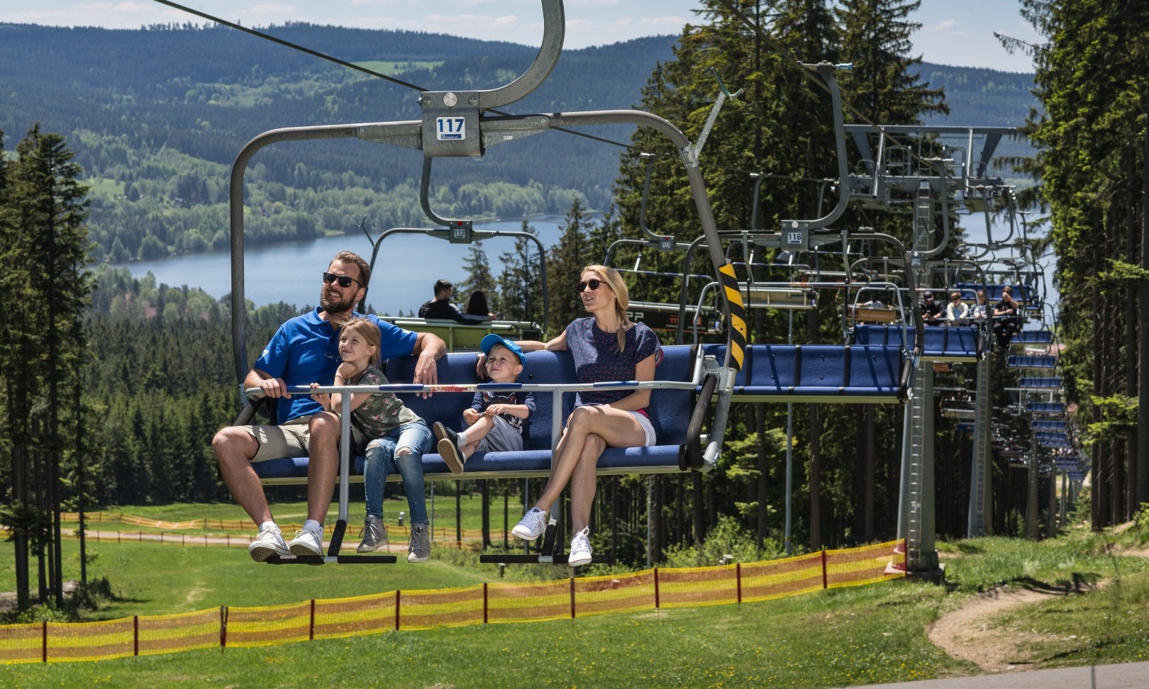 Lipno Expres and Promenádní chairlifts