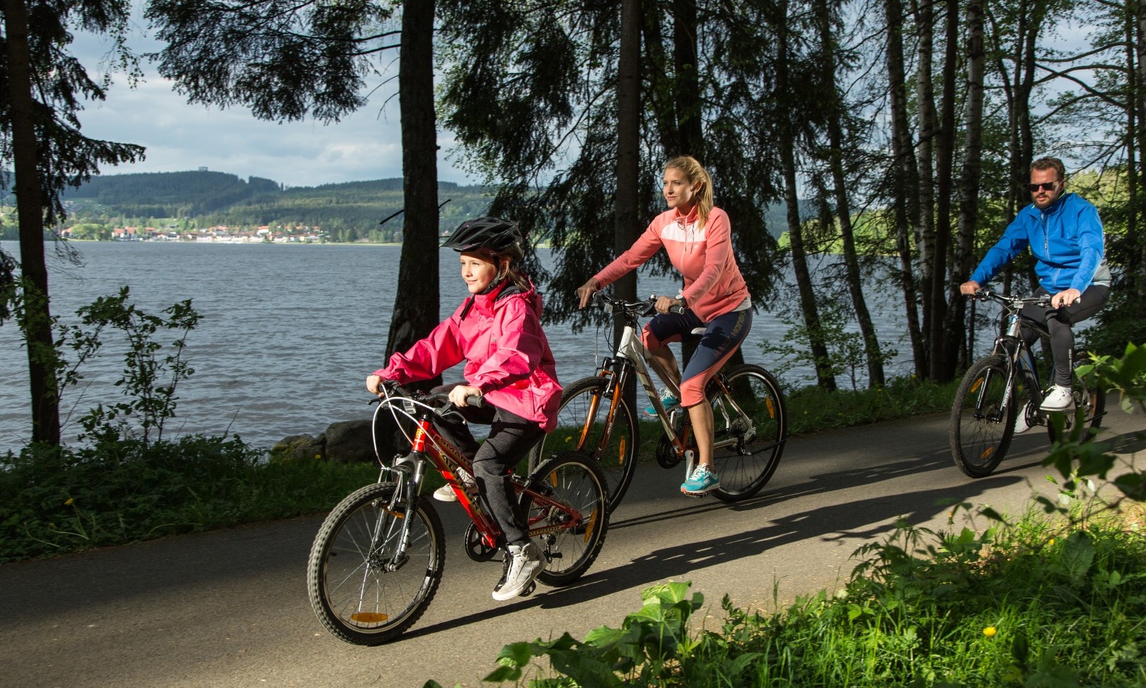 Around the Lipno region on an electric bike